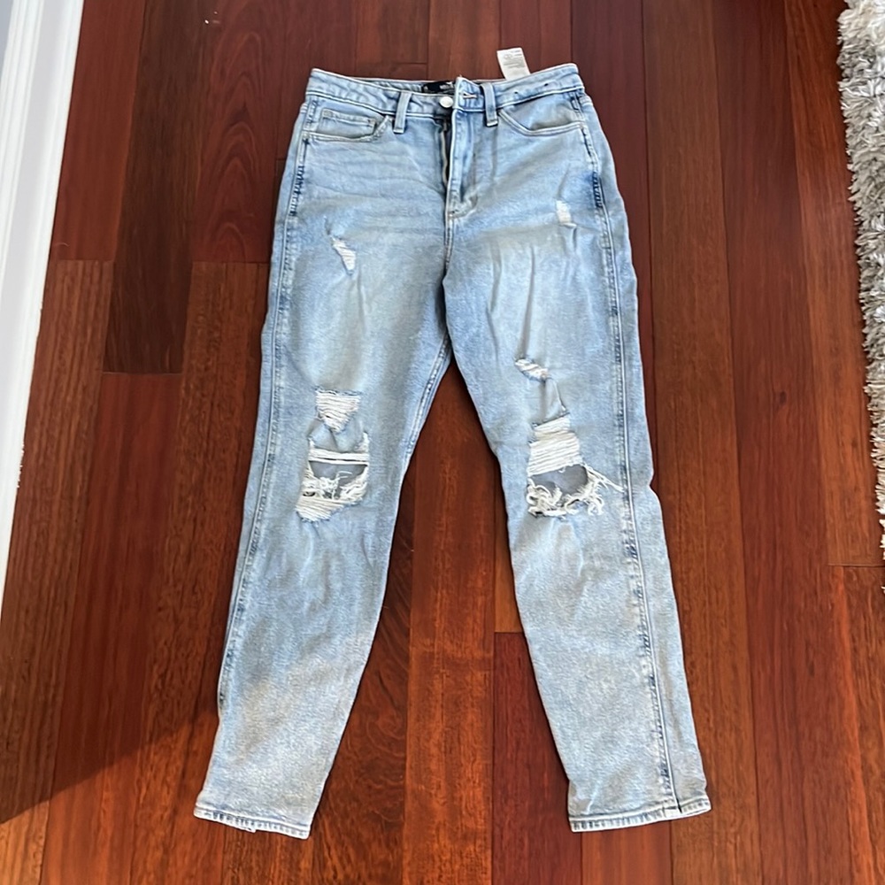 Hollister ultra high rise mom jeans